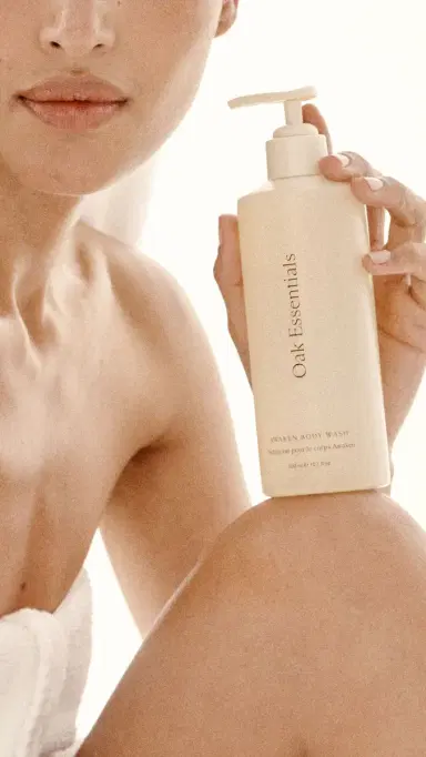 Oak Essentials Awaken Body Wash No Color 10 oz/300mL | Thumbnail 3 Oak Essentials Awaken Body Wash No Color 10 oz/300mL | Thumbnail 3