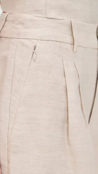 GOOD AMERICAN Linen Blend Trouser Shorts Oat | Thumbnail 6 GOOD AMERICAN Linen Blend Trouser Shorts Oat | Thumbnail 6