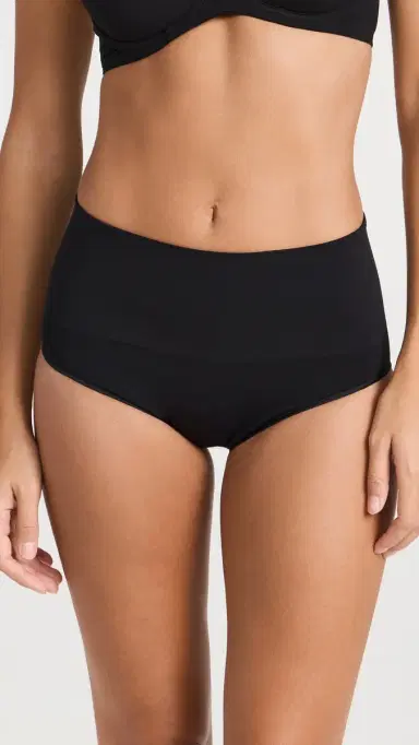 Spanx SPANXshape ExtraOrdinary Brief Very Black S | Thumbnail 2 Spanx SPANXshape ExtraOrdinary Brief Very Black S | Thumbnail 2