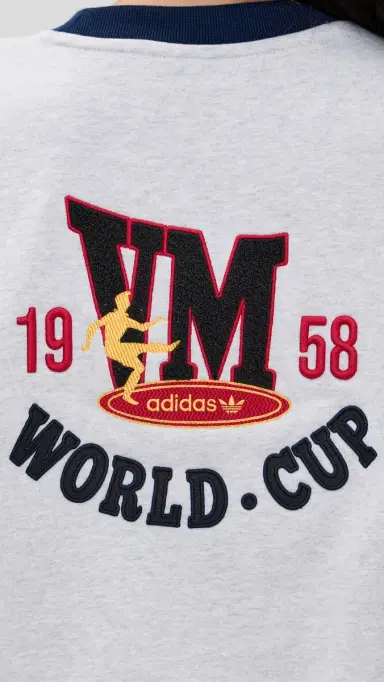 Adidas weden World Cup Crew Sweatshirt Light Grey Heather/Night Indigo | Thumbnail 6 Adidas weden World Cup Crew Sweatshirt Light Grey Heather/Night Indigo | Thumbnail 6