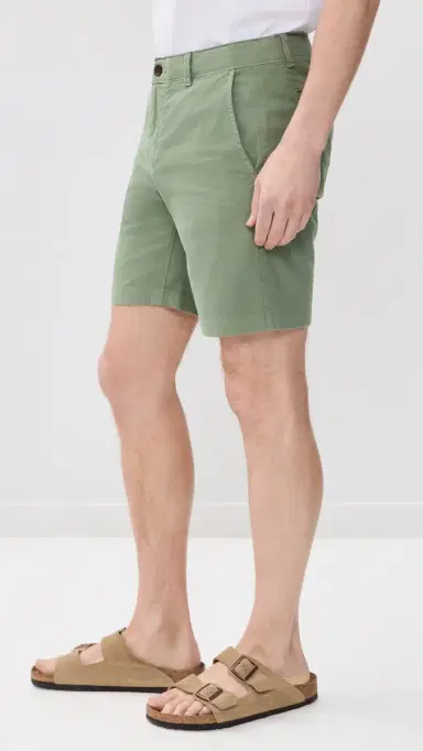 Faherty Essential Chino 8 Shorts Trail Olive | Thumbnail 4 Faherty Essential Chino 8 Shorts Trail Olive | Thumbnail 4
