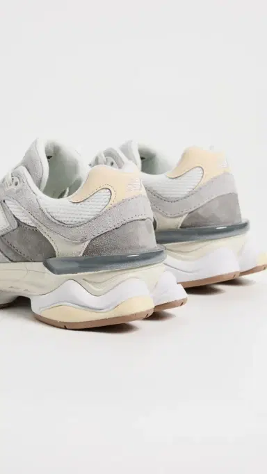 New Balance 9060 Sneakers Grey/Beige M 13 | Thumbnail 4 New Balance 9060 Sneakers Grey/Beige M 13 | Thumbnail 4