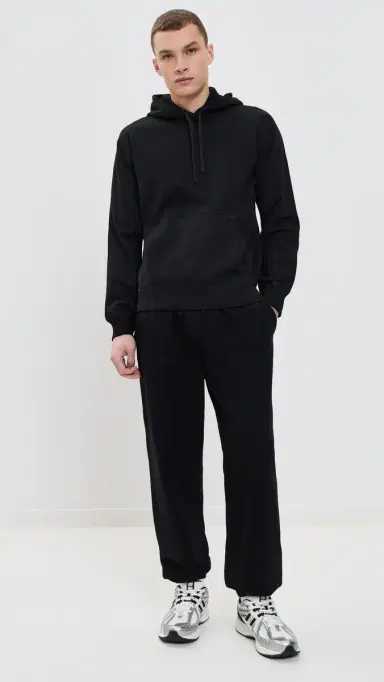 REIGNING CHAMP Midweight Terry Standard Hoodie Black | Thumbnail 5 REIGNING CHAMP Midweight Terry Standard Hoodie Black | Thumbnail 5