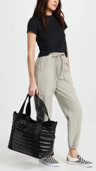 Think Royln Jetset Wingman Tote Pearl Black One Size | Thumbnail 3 Think Royln Jetset Wingman Tote Pearl Black One Size | Thumbnail 3