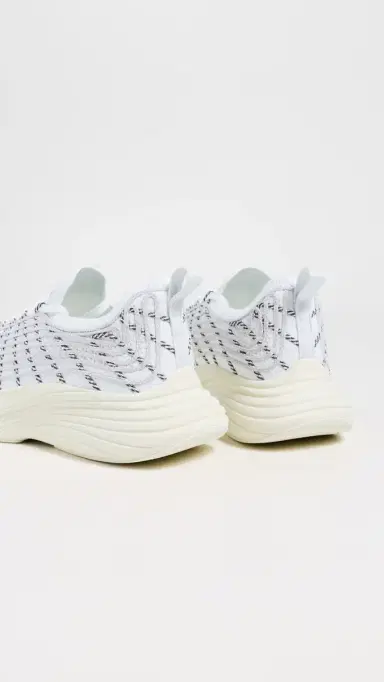 APL TechLoom Zipline Sneakers Light Fog/Harbor Grey/Pristine 5 | Thumbnail 4 APL TechLoom Zipline Sneakers Light Fog/Harbor Grey/Pristine 5 | Thumbnail 4