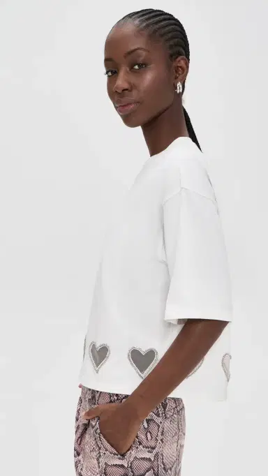 ALICE + OLIVIA Oversized Cropped Crystal Heart Tee Off White | Thumbnail 4 ALICE + OLIVIA Oversized Cropped Crystal Heart Tee Off White | Thumbnail 4