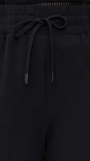Varley Ollie High Rise Shorts 3.5 Black | Thumbnail 6 Varley Ollie High Rise Shorts 3.5 Black | Thumbnail 6