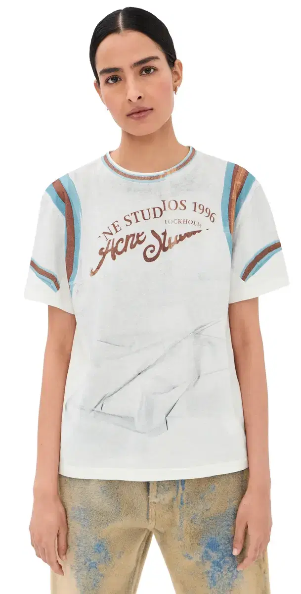Graphic T-Shirt White Graphic T-Shirt White