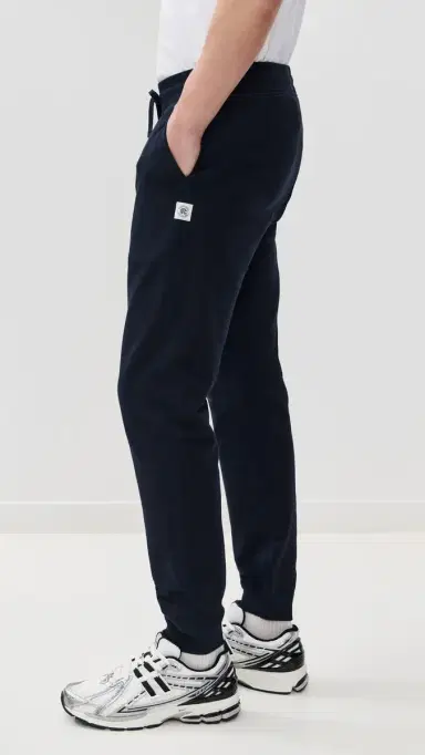 REIGNING CHAMP Mid-Weight Terry lim Sweatpants Navy | Thumbnail 4 REIGNING CHAMP Mid-Weight Terry lim Sweatpants Navy | Thumbnail 4