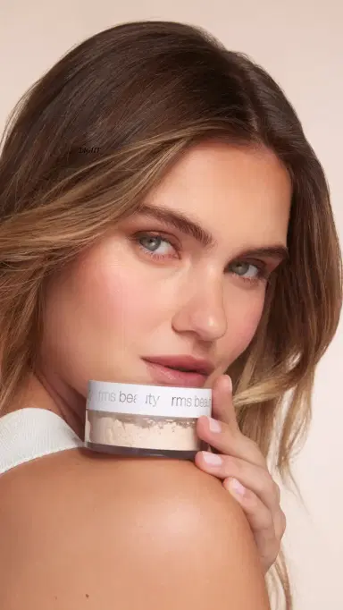 RMS Beauty ReDimension Hydra Setting Powder | Thumbnail 4 RMS Beauty ReDimension Hydra Setting Powder | Thumbnail 4
