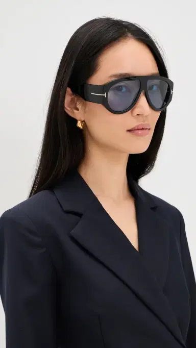 Tom Ford Bronson Sunglasses Shiny Black One Size | Thumbnail 3 Tom Ford Bronson Sunglasses Shiny Black One Size | Thumbnail 3