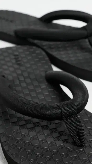 ROAM The Slip Flip Flops Black 9 | Thumbnail 6 ROAM The Slip Flip Flops Black 9 | Thumbnail 6