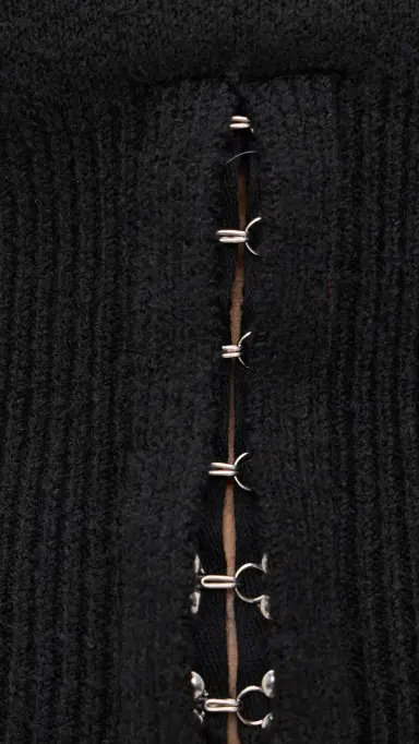 LIONESS Dion Knit Sweatshirt Onyx | Thumbnail 6 LIONESS Dion Knit Sweatshirt Onyx | Thumbnail 6