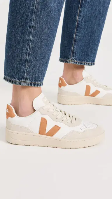 Veja V-90 Sneakers Extra White Umber | Thumbnail 3 Veja V-90 Sneakers Extra White Umber | Thumbnail 3