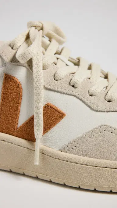 Veja V-90 Sneakers Extra White Umber | Thumbnail 6 Veja V-90 Sneakers Extra White Umber | Thumbnail 6