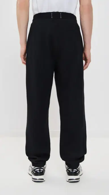 REIGNING CHAMP Mid-Weight Terry Cuffed Relaxed Sweatpants Black | Thumbnail 3 REIGNING CHAMP Mid-Weight Terry Cuffed Relaxed Sweatpants Black | Thumbnail 3