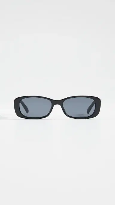 Le Specs Unreal! Sunglasses Matte Black Coal/Smoke Mono One Size | Thumbnail 4 Le Specs Unreal! Sunglasses Matte Black Coal/Smoke Mono One Size | Thumbnail 4
