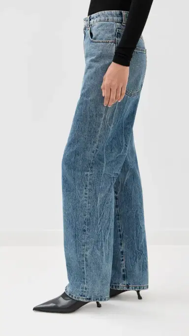 Róhe Baggy Fit Denim Jeans Mid Denim Blue | Thumbnail 4 Róhe Baggy Fit Denim Jeans Mid Denim Blue | Thumbnail 4