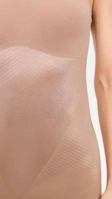 Spanx Cami lip Cafe au Lait | Thumbnail 5 Spanx Cami lip Cafe au Lait | Thumbnail 5
