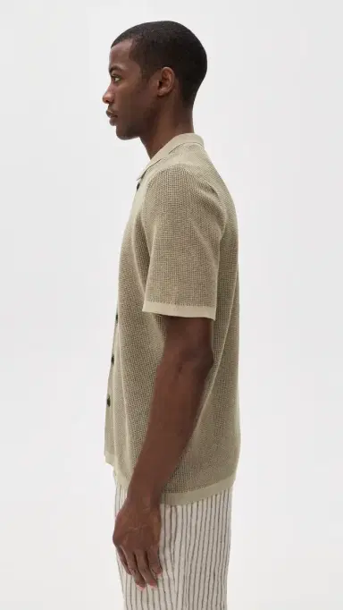 Faherty Short Sleeve Sunwashed Sweater Shirt Island Brown | Thumbnail 4 Faherty Short Sleeve Sunwashed Sweater Shirt Island Brown | Thumbnail 4