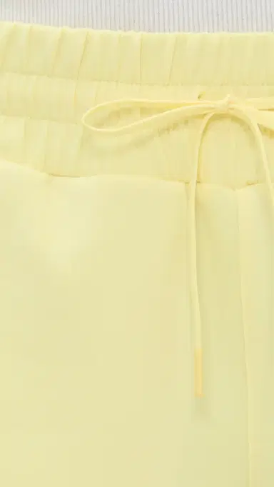 Rhone Dreamglow Shorts Lemon Lime | Thumbnail 6 Rhone Dreamglow Shorts Lemon Lime | Thumbnail 6