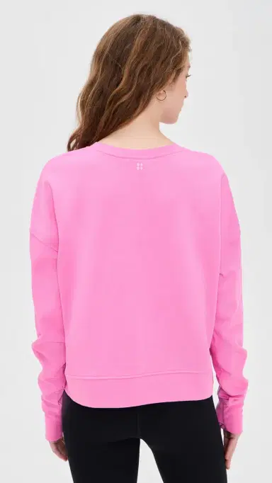 Sweaty Betty After Class Crop Sweatshirt Guava Pink | Thumbnail 3 Sweaty Betty After Class Crop Sweatshirt Guava Pink | Thumbnail 3
