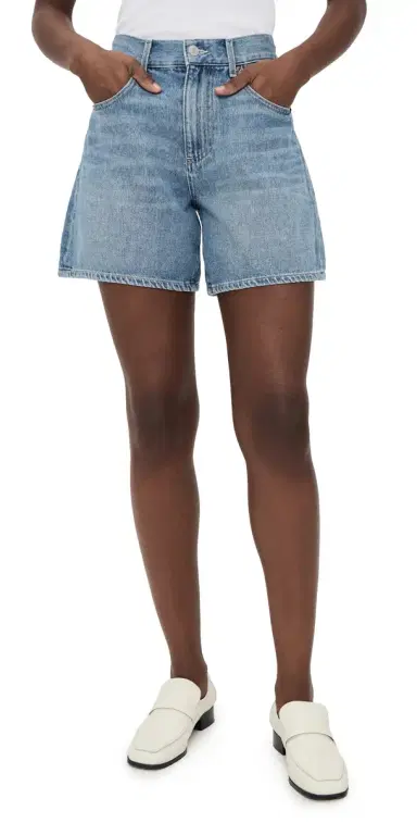 Le Jean Frida High Rise Shorts Forget Me Not | Thumbnail 1 Le Jean Frida High Rise Shorts Forget Me Not | Thumbnail 1
