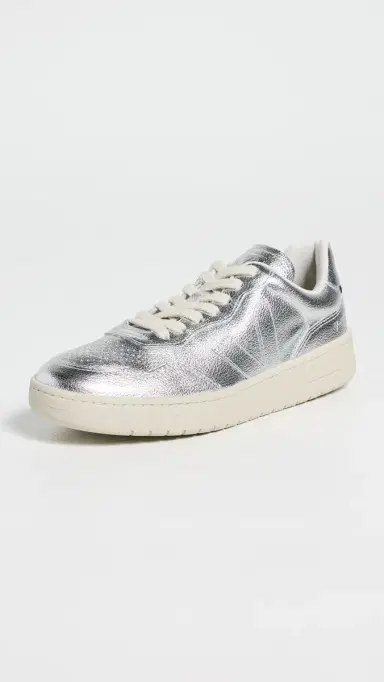 Veja V-90 Sneakers Silver | Thumbnail 2 Veja V-90 Sneakers Silver | Thumbnail 2