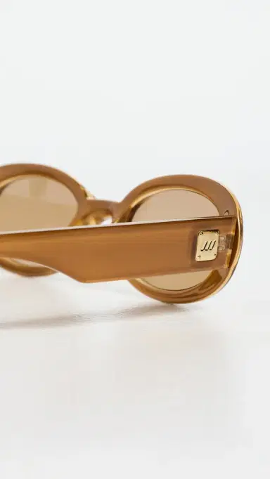 Le Specs Work It Sunglasses Gold Pearl One Size | Thumbnail 5 Le Specs Work It Sunglasses Gold Pearl One Size | Thumbnail 5