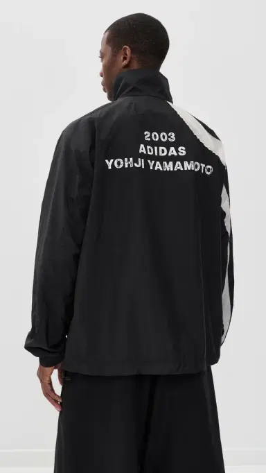 Y-3 3 tripe Nylon Jacket Black | Thumbnail 4 Y-3 3 tripe Nylon Jacket Black | Thumbnail 4