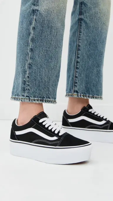 Vans UA Old Skool Stackforms Black/True White | Thumbnail 3 Vans UA Old Skool Stackforms Black/True White | Thumbnail 3