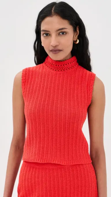 De Loreta Agata Top Red | Thumbnail 2 De Loreta Agata Top Red | Thumbnail 2