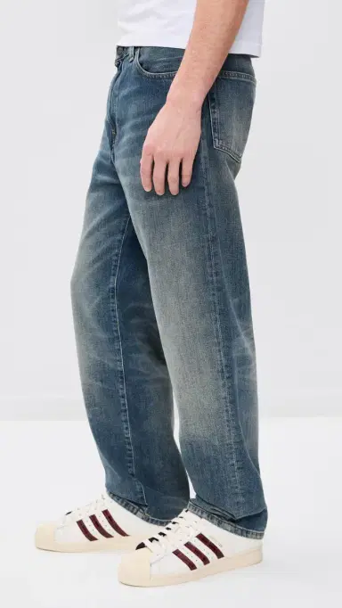 Carhartt WIP Aaron Jeans Blue (Worn Used Wash) | Thumbnail 4 Carhartt WIP Aaron Jeans Blue (Worn Used Wash) | Thumbnail 4