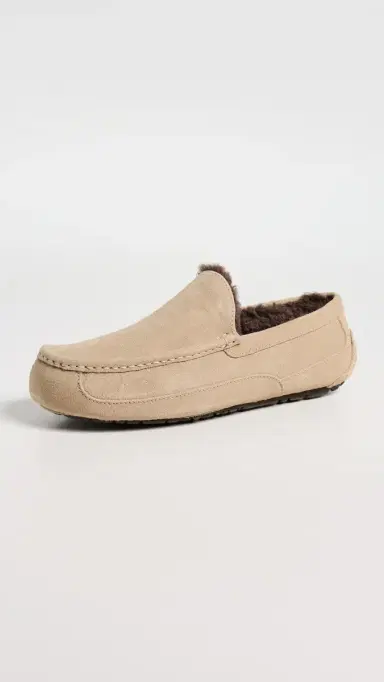 UGG Ascot Slippers Mustard Seed/Molasses | Thumbnail 2 UGG Ascot Slippers Mustard Seed/Molasses | Thumbnail 2