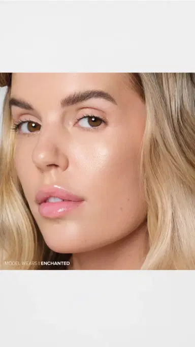 Anastasia Beverly Hills Glow Seeker Highlighter Enchanted One Size | Thumbnail 4 Anastasia Beverly Hills Glow Seeker Highlighter Enchanted One Size | Thumbnail 4