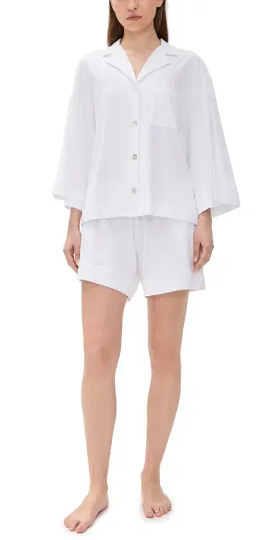 Petite Plume Pima Olivia Short et White | Thumbnail 1 Petite Plume Pima Olivia Short et White | Thumbnail 1