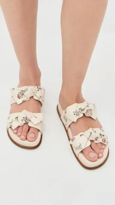 Alexandre Birman x Agua Bendita Maxi Clarita Sandals Off Quebrada/Print Quebrada Of | Thumbnail 3 Alexandre Birman x Agua Bendita Maxi Clarita Sandals Off Quebrada/Print Quebrada Of | Thumbnail 3