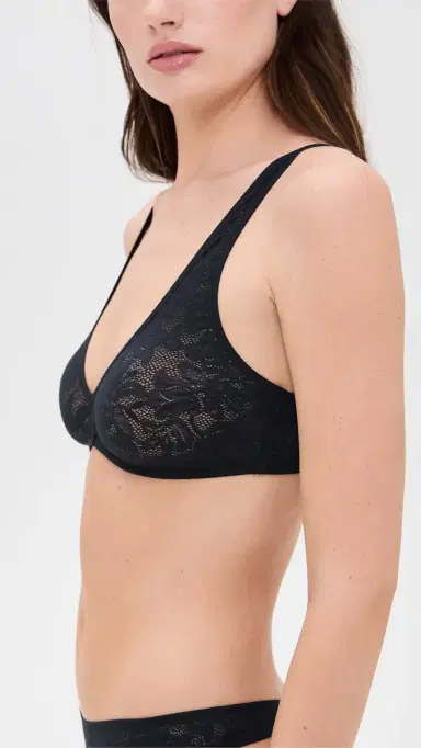 Eberjey Soft Stretch Lace Plunge Bralette Black | Thumbnail 4 Eberjey Soft Stretch Lace Plunge Bralette Black | Thumbnail 4