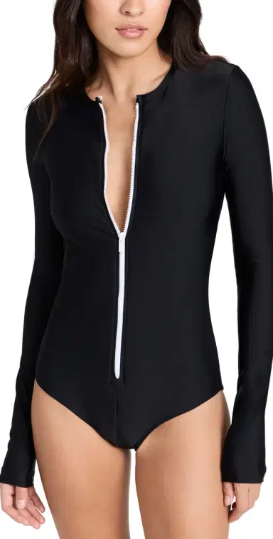 Cover Front Zip Rash Guard | Thumbnail 1 Cover Front Zip Rash Guard | Thumbnail 1