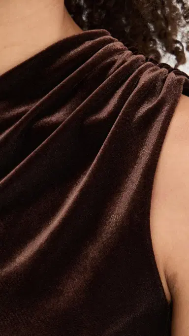 LE BOP Carrie Velvet Top | Thumbnail 6 LE BOP Carrie Velvet Top | Thumbnail 6