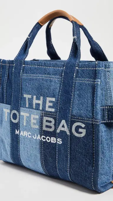 Marc Jacobs The Denim Medium Tote Bag Blue Denim One Size | Thumbnail 2 Marc Jacobs The Denim Medium Tote Bag Blue Denim One Size | Thumbnail 2