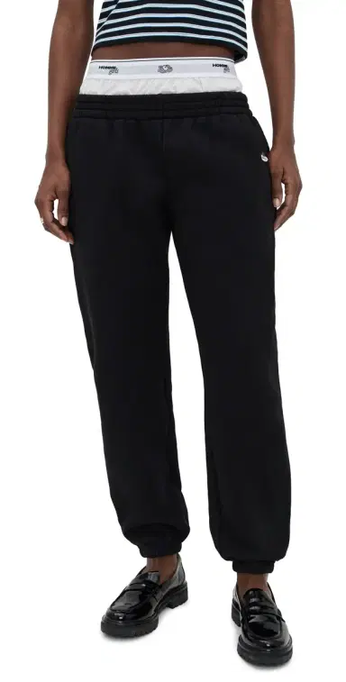 Hommegirls Homme Girls x Fruit of the Loom Boxer Sweatpants Black | Thumbnail 1 Hommegirls Homme Girls x Fruit of the Loom Boxer Sweatpants Black | Thumbnail 1