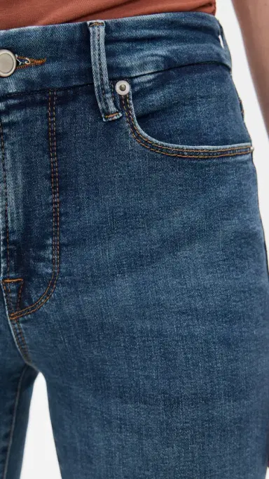 GOOD AMERICAN Good Legs Flare Jeans Blue4 | Thumbnail 6 GOOD AMERICAN Good Legs Flare Jeans Blue4 | Thumbnail 6