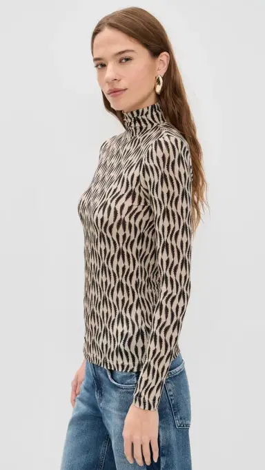 Ulla Johnson Aurelia Turtleneck Silhouette | Thumbnail 4 Ulla Johnson Aurelia Turtleneck Silhouette | Thumbnail 4