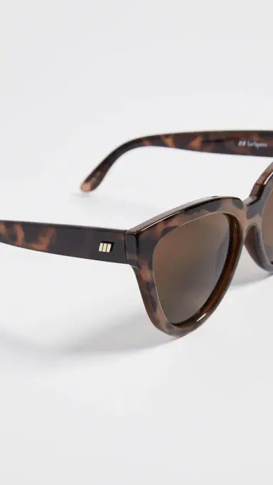 Le Specs Liar Liar Sunglasses Volcanic Tort/Brown Mono One Size | Thumbnail 5 Le Specs Liar Liar Sunglasses Volcanic Tort/Brown Mono One Size | Thumbnail 5