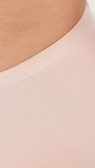 SPANX Low Back Mid-Thigh Shapewear Champagne Beige | Thumbnail 5 SPANX Low Back Mid-Thigh Shapewear Champagne Beige | Thumbnail 5