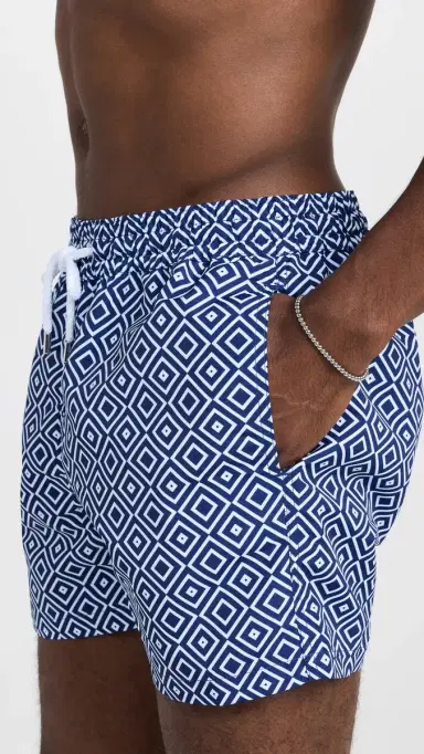 Frescobol Carioca Angra Print Sport Shorts 4.75 Navy Blue | Thumbnail 4 Frescobol Carioca Angra Print Sport Shorts 4.75 Navy Blue | Thumbnail 4