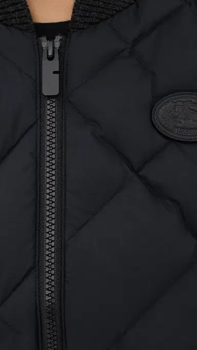 Burberry Devonside Vest Black | Thumbnail 6 Burberry Devonside Vest Black | Thumbnail 6