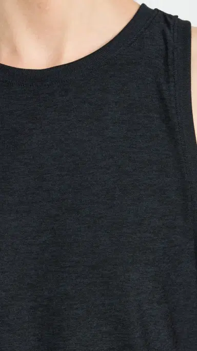 Beyond Yoga Featherweight Rebalance Tank Darkest Night L | Thumbnail 6 Beyond Yoga Featherweight Rebalance Tank Darkest Night L | Thumbnail 6
