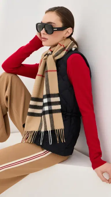 Burberry Giant Check Cashmere Scarf | Thumbnail 3 Burberry Giant Check Cashmere Scarf | Thumbnail 3